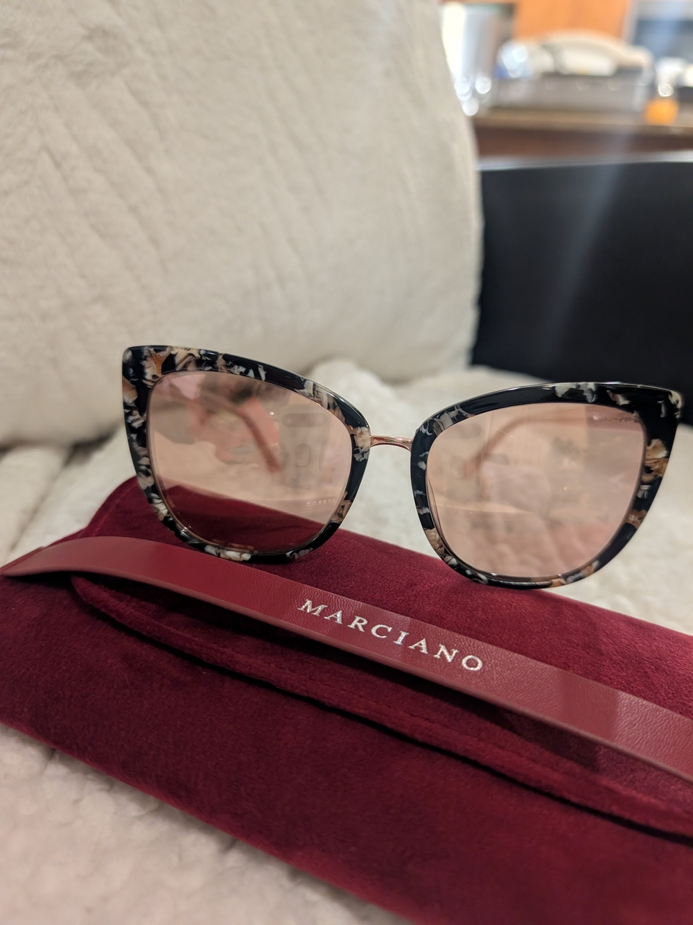 Marciano Black Tortoiseshell Frame Sunglasses with Pink Lenses - Picture 10 of 10